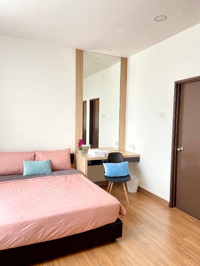Dream Suite 2 - Landmark Residence 1, High Floor, Nice View, Wi-Fi & Tv Box Каджанг Екстериор снимка